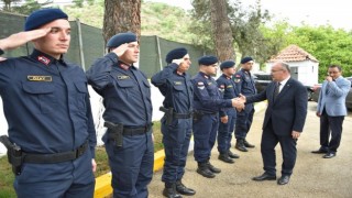 Vali Karadeniz ilçeleri ziyaret ederek bayramlaştı