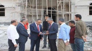 Vali Soytürk, cami ve kuran kursu inşaatlarında incelemelerde bulundu