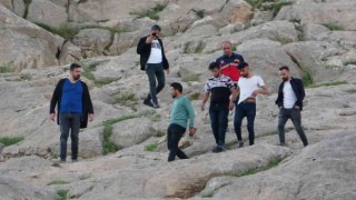Vanda intihar girişiminde bulunan genç ikna edildi