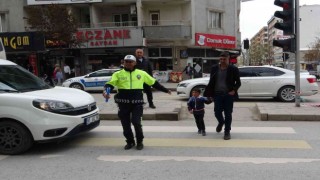 Vanda trafik haftası nedeniyle sürücüler uyarıldı
