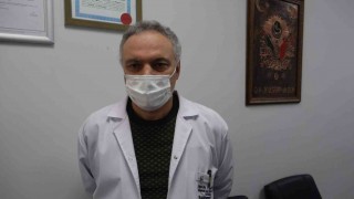 Yanlış duruş şekli skolyozu tetikliyor