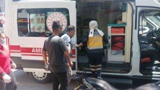 Yayaya çarpmamak için motosikleti devirdi: 1 yaralı