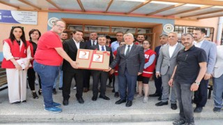 Yenilenen okula bilgisayar bağışlandı