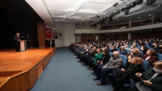 Yenimahalle Belediye Başkanı Yaşar, vatandaşlarla ve çalışanlarla bayramlaştı