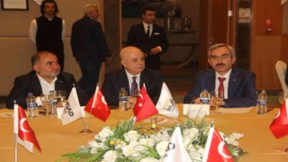 Yıldız Holding CEOsu Mehmet Tütüncü Malatyada iş dünyası ve üniversiteli gençlerle buluştu