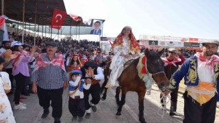 Yörük Göçü Korteji renkli görüntülere sahne oldu