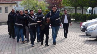 Yozgatta DEAŞ operasyonunda gözaltına alınan 10 kişiden 2si tutuklandı