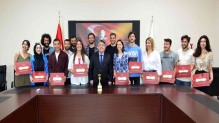 ZBEÜde kano takımlarına teşekkür belgesi