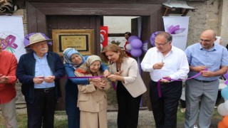 128 yıllık tarihi eve En İyi Korunan Ev Ödülü plaketi çakıldı