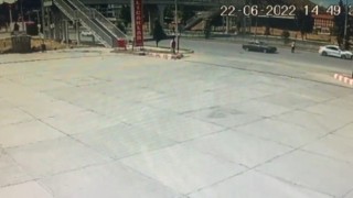 18 yaşındaki genç kızın öldüğü kaza kamerada