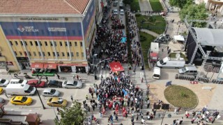 28 ülkeden 15 bin kişinin katılacağı Türk Dünyası Günleri kortej yürüyüşüyle başladı