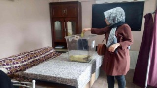 550 nüfuslu köy mahalle olmak için referanduma gitti