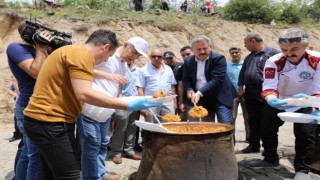644. Mimarsinan Evliyalar Günü ve Pilav Etkinliğine yoğun ilgi