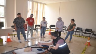 Acil sağlıkçılara adli vakalar eğitimi