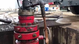 Adanada çıkartılan petrolün vanadan akışı görüntülendi