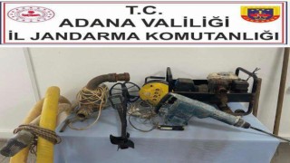 Adanada kaçak kazı yapan 7 kişi suçüstü yakalandı