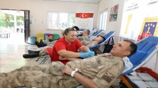 Adıyamanda jandarmadan kan bağışı