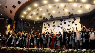 ADÜ Söke Sağlık Hizmetleri MYOda mezuniyet töreni gerçekleştirildi