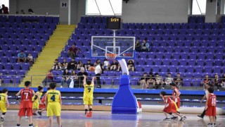 Afyonkarahisarda Basketbol Mahalli Müsabakaları sona erdi