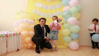 Ahlatta 10 bin 910 öğrenci yaz tatiline girdi