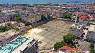 Akdeniz Bölgesinin en büyük temel beton dökümü başladı