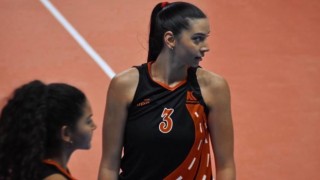 Akhisar Belediyespor Kadın Voleybol Takımı, Ezgi Sultan Serti renklerine kattı