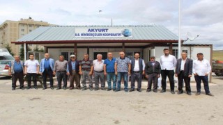 Akyurtlu minibüsçüler seri plakaya kavuştu
