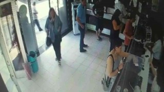 Altın dişli sahte savcı dolandırdığı paralarla eğlenirken yakalandı