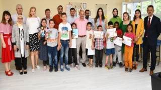 Altınova ve Çiftlikköyde karne heyecanı
