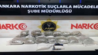 Ankarada bir araçta 10,5 kilo eroin ele geçirildi
