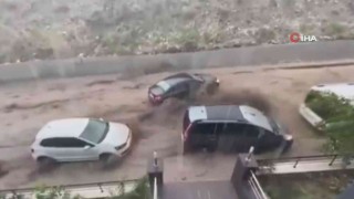 Ankarada etkili olan sağanak yağış sonrası temizlik çalışması gerçekleşti