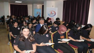 Antalyada 33 bin öğrenciye kitap hediye edilecek