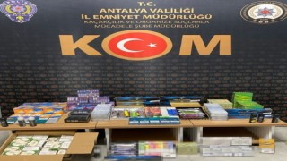 Antalyada çok miktarda gümrük kaçağı tıbbi ürün ve sigara ele geçirildi