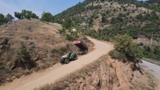 Apaklarda yol çalışmaları başladı