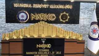 Aracın lastiği sökülerek zulalanan 121 kilogram uyuşturucu böyle ele geçirildi