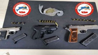 Aranan şahıslara yönelik uygulamada 30 kişi yakalandı, 12 kişi tutuklandı