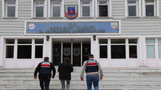 Ardahanda 7 yıl 6 ay hapis cezası ile aranan terör örgütü üyesi yakalandı