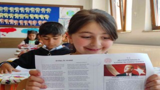 Ardahanda öğrencilerin karne heyecanı