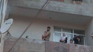 Arnavutköyde can pazarı, mahsur kalanları itfaiye ekipleri kurtardı