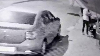 Arnavutköyde hırsızlıktan vazgeçmedi motosikleti 1 dakika sonra böyle çaldı