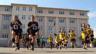 Asfaltta çalışıp, parke sahada Türkiye şampiyonu oldular