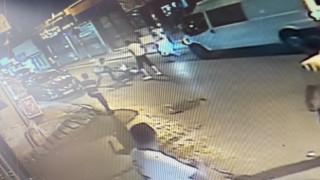 Ataşehirde dükkana silahlı saldırı kamerada