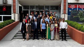 Atatürk Ortaokulunun resim sergisi büyük ilgi gördü