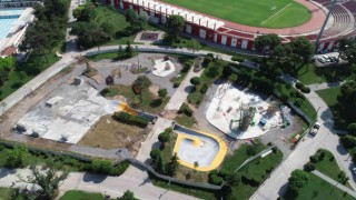 Avludan sonra ikinci skate park Atatürk Parkına