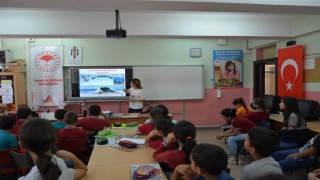 Aydında öğrencilere su ürünleri ve faydaları anlatılmaya devam ediyor