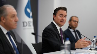 Babacan: “Adil bir yargı için en önemli değişiklik iktidar değişikliği olacak”