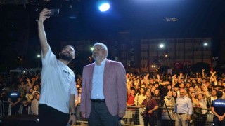 Bafrada gençler rap müziğe doydu