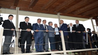 Bakan Çavuşoğlu, Arslantepe Höyüğünde incelemelerde bulundu