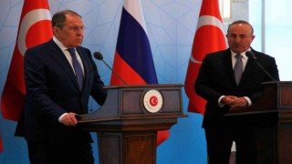 Bakan Çavuşoğlu: “Teröristlerin bu bölgeden temizlenmesi konunda hem ABD'nin hem Rusya'nın taahhütleri var”