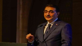 Bakan Dönmez: Doğu Akdeniz gazının da Türkiye üzerinden pazarlara ulaşmasıyla ilgili yeni adımlar atılabilir”